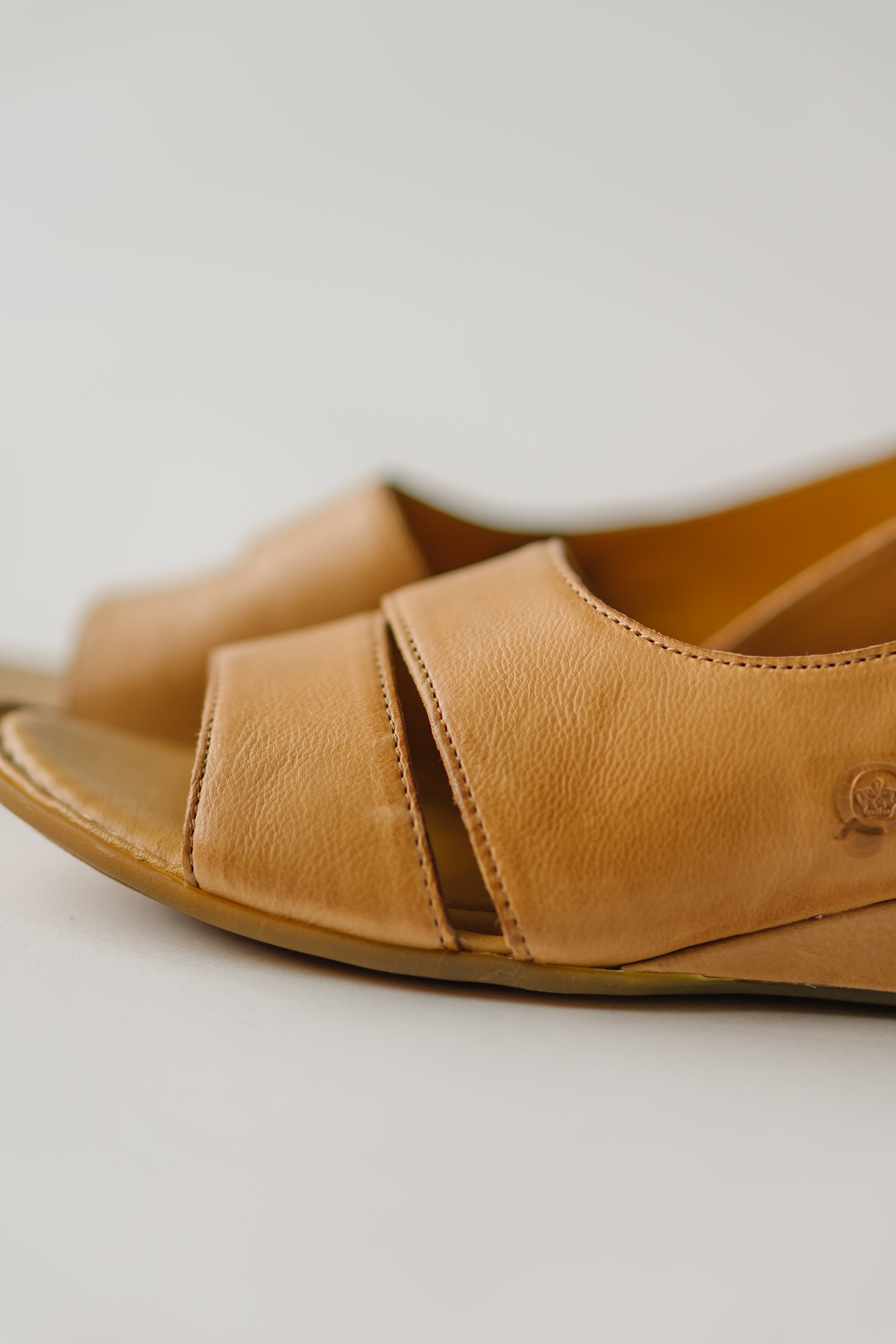 Born: Crista Sandal in Natural