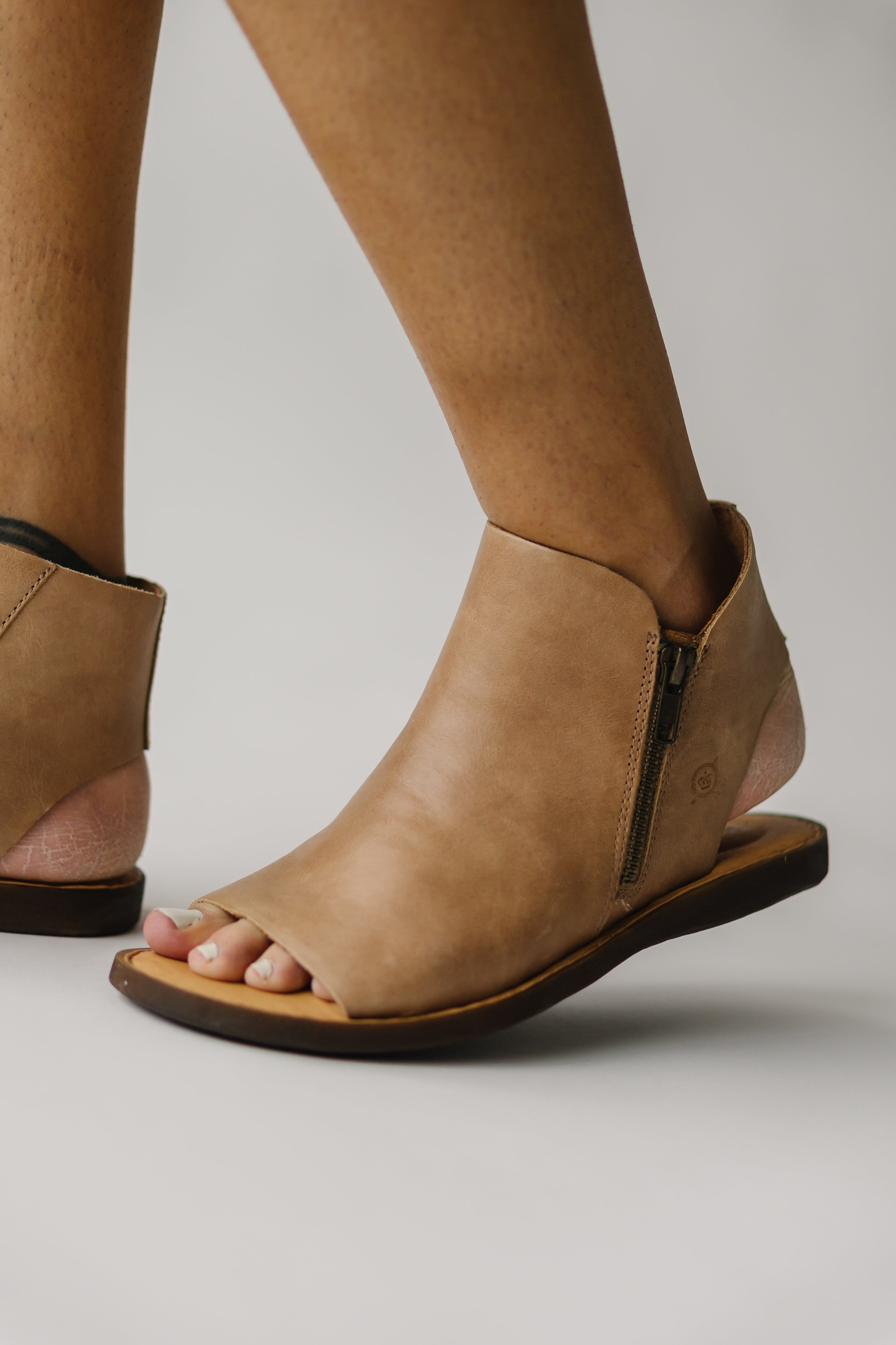 Born: Hazle Sandal in Natural