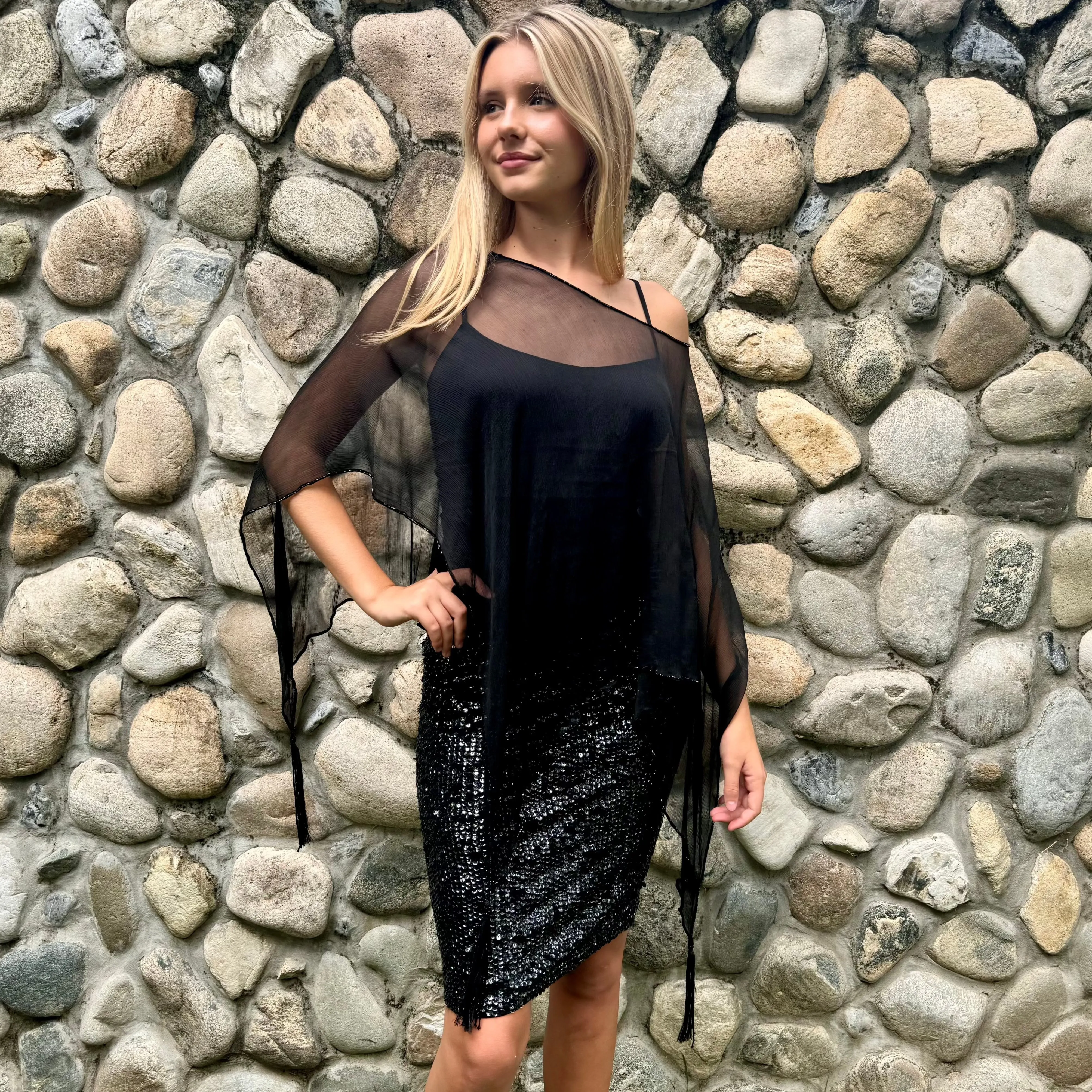 Elila Romi Poncho