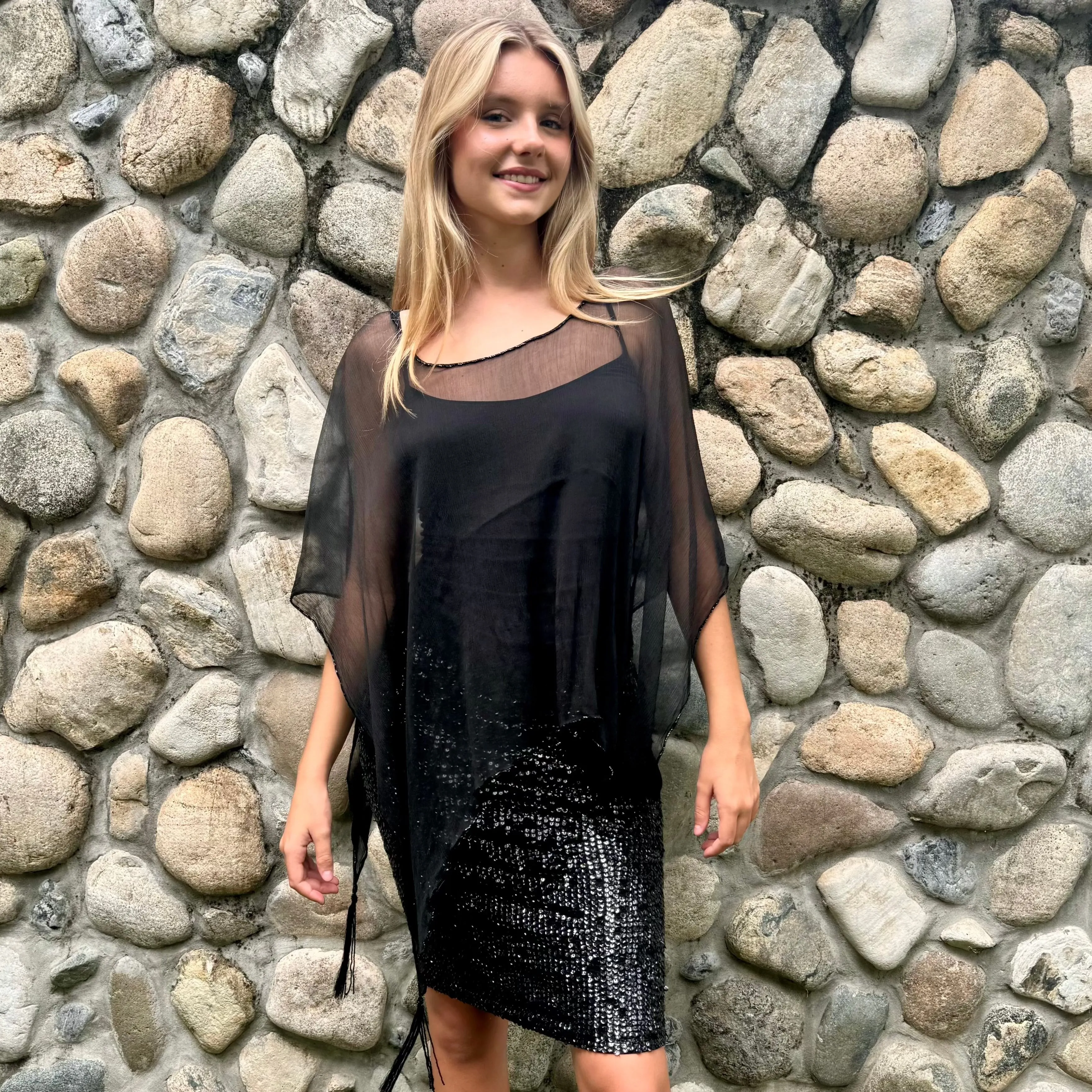 Elila Romi Poncho