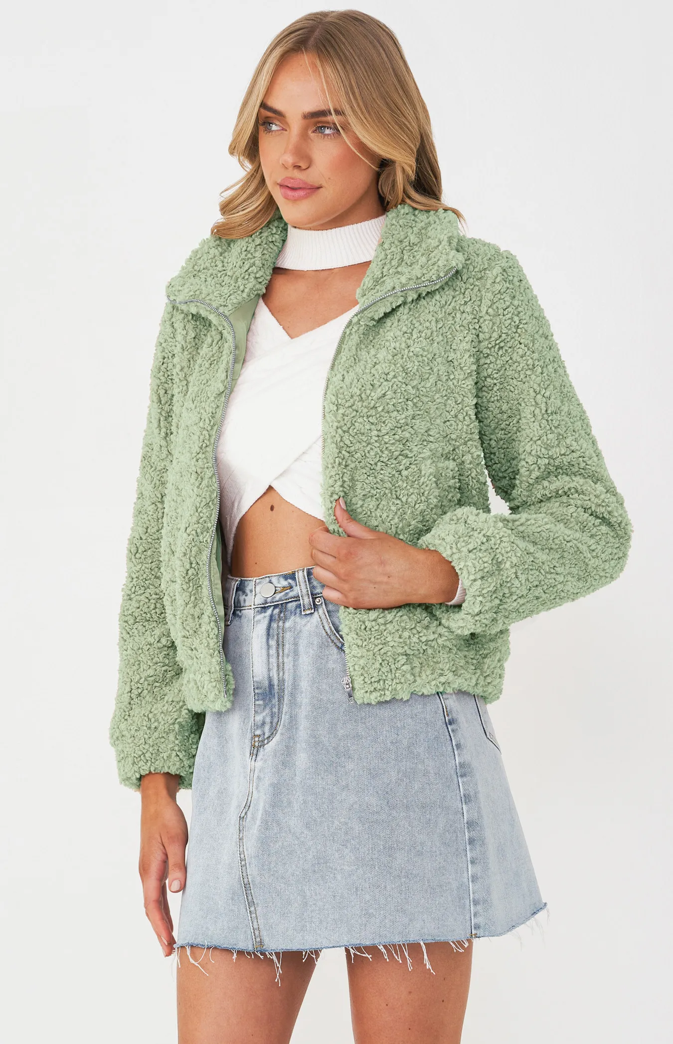 Fluffy Teddy Jacket with Functional Pockets (SJT348B)