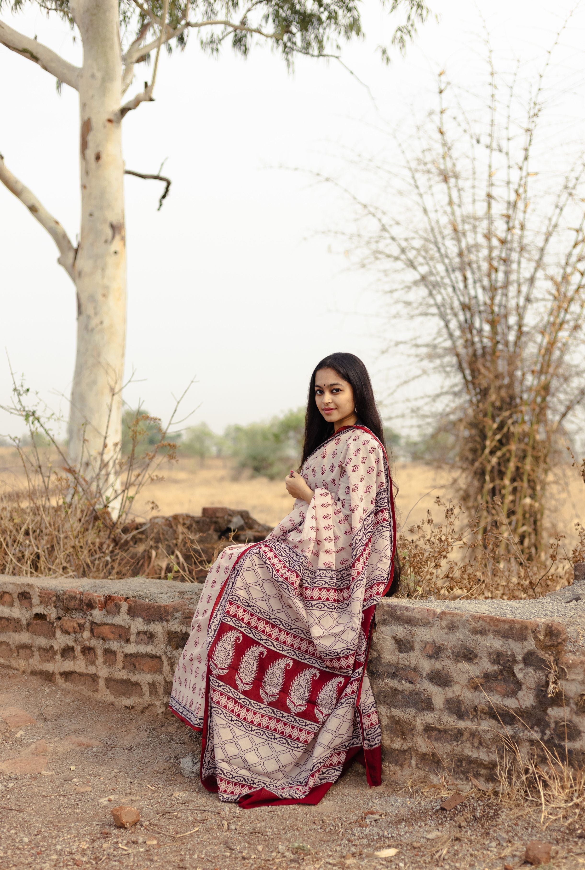 Kaisori Kali Jhumka handblockprinted cotton saree