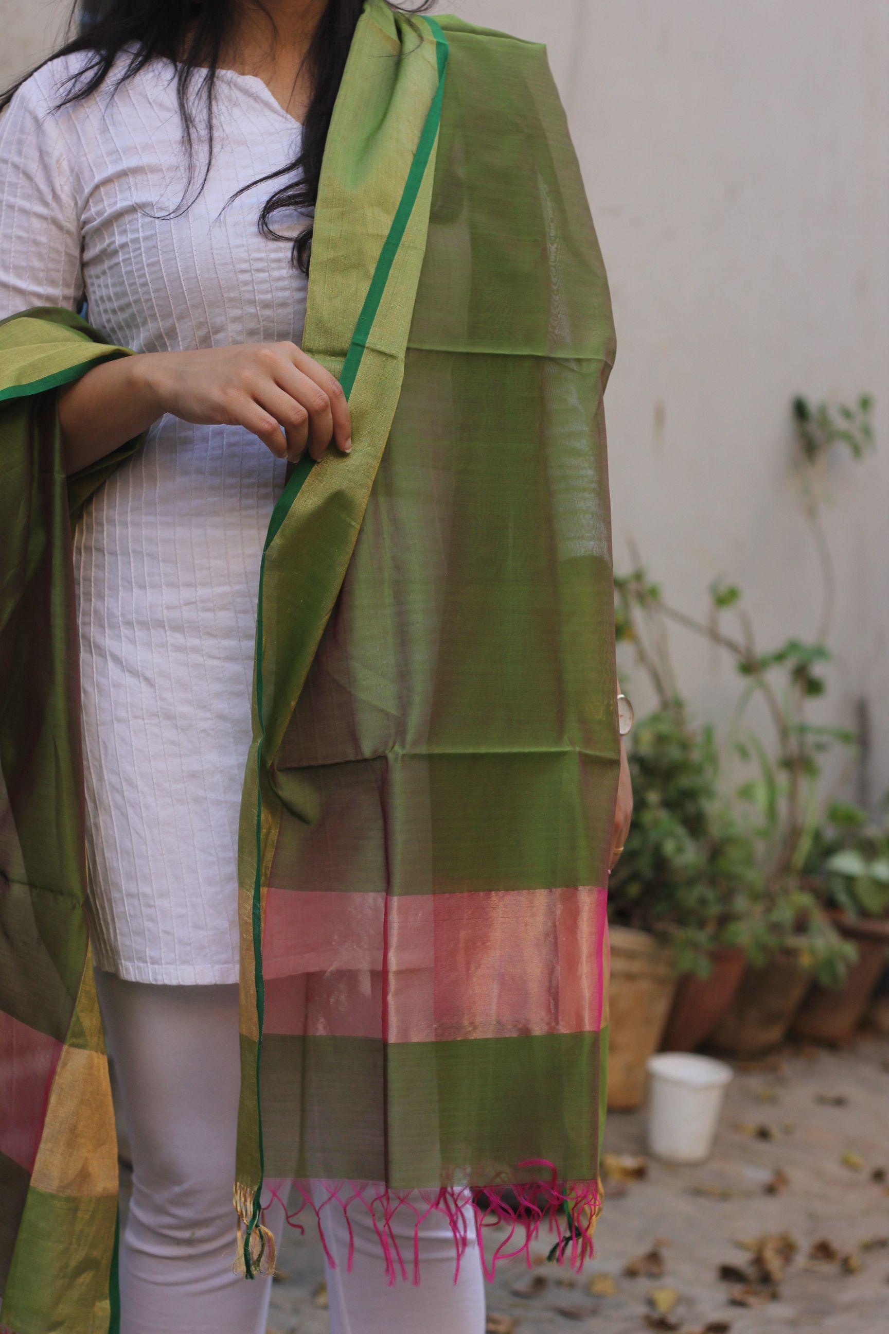 Kaisori Maheshwari  dupatta  - Pink and green