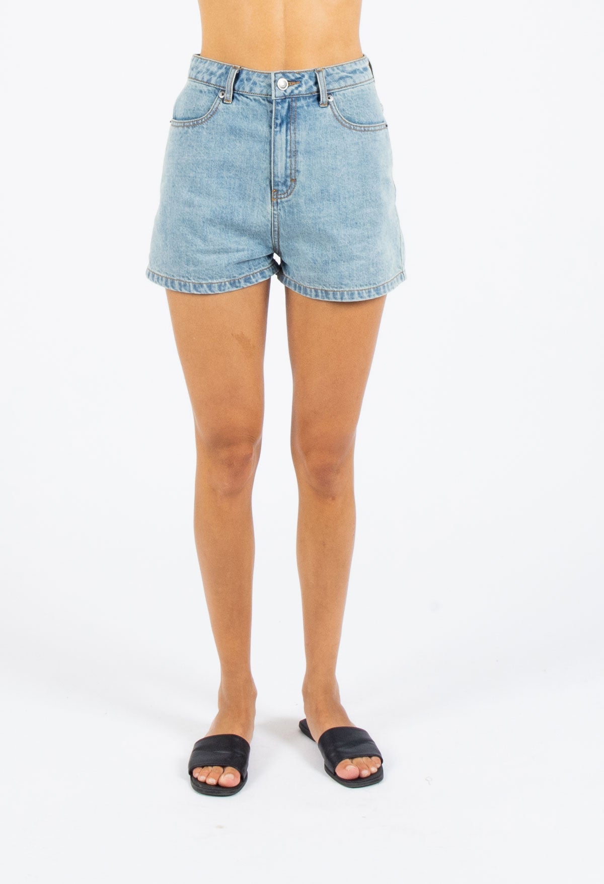 LADIES HALSTON HI-WAIST SHORT - BLUE DENIM