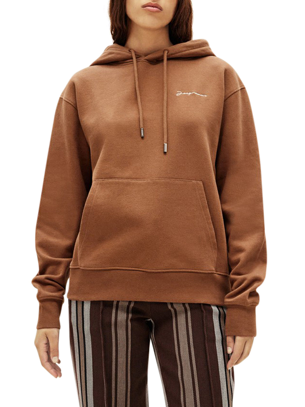 Le sweatshirt brodé