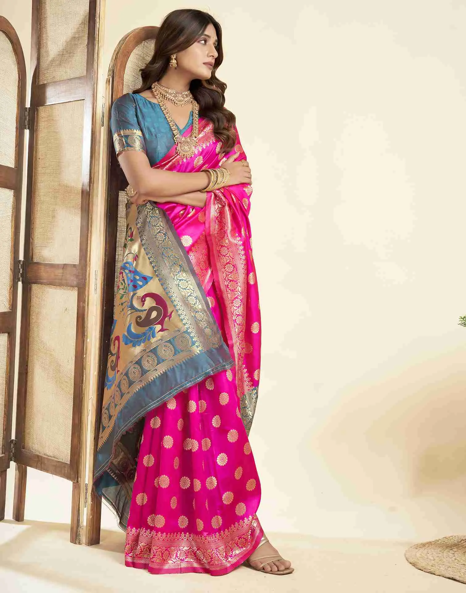 Magenta Silk Woven Paithani Saree