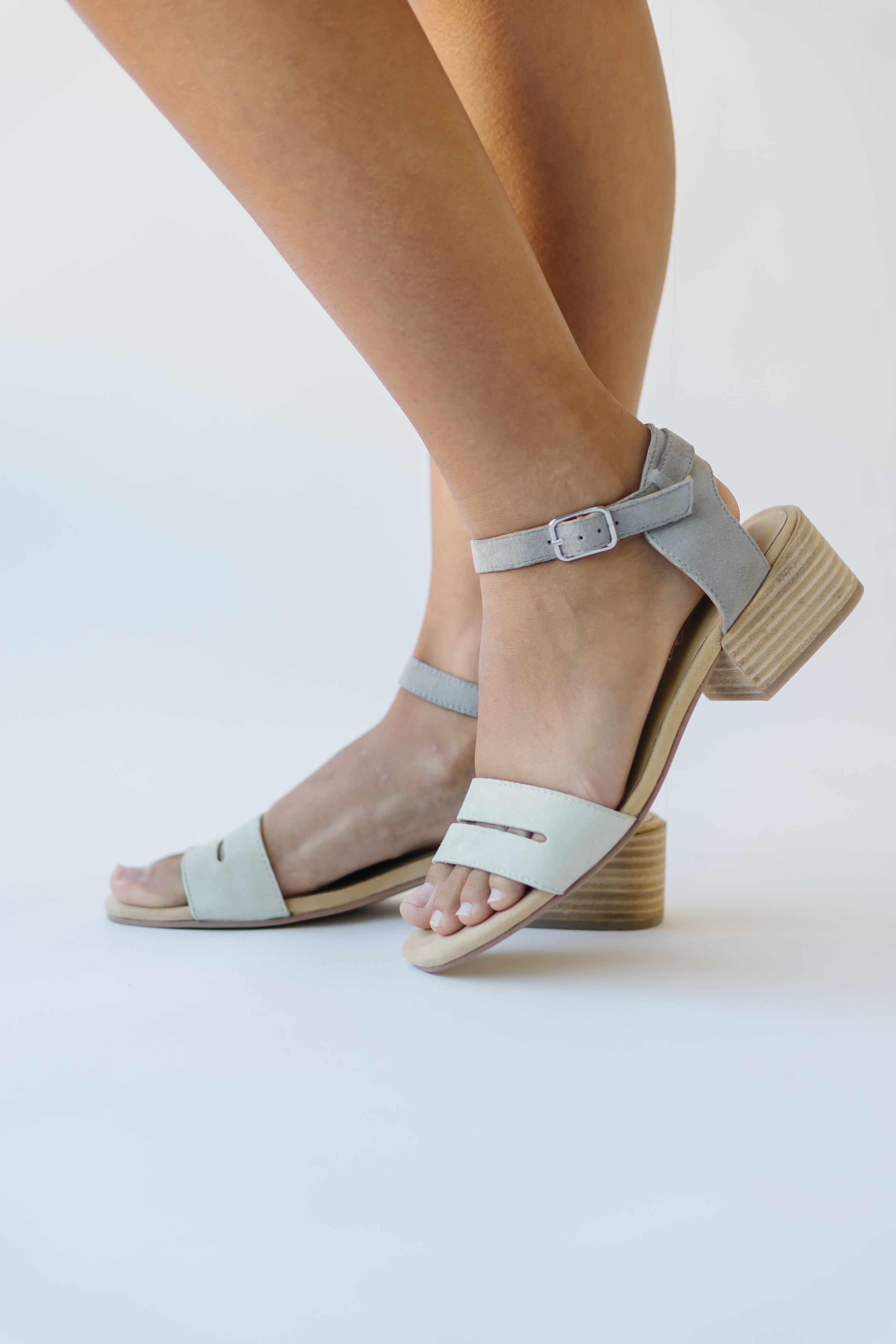 Matisse: Allie Heel in Smoke + Ivory