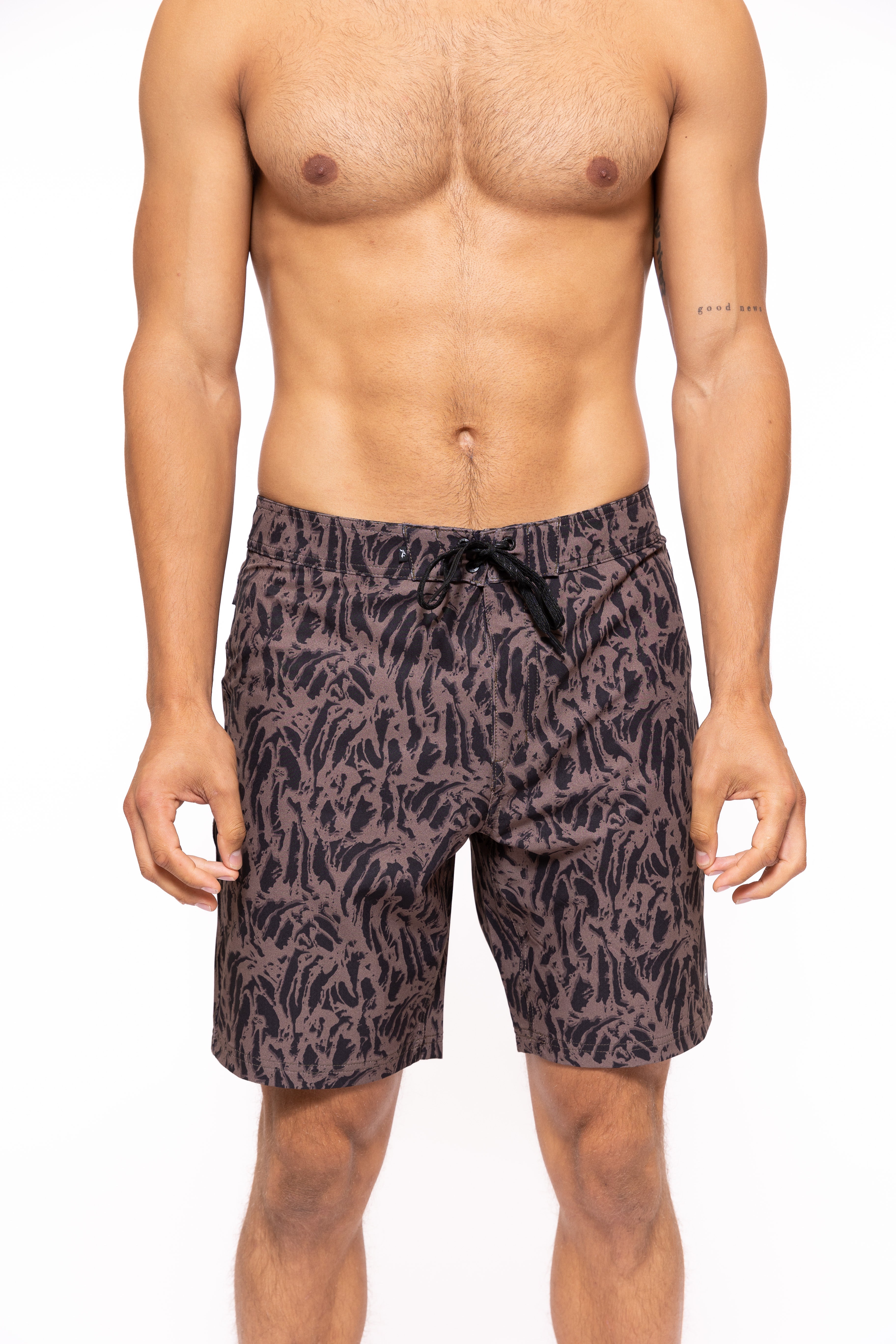 MENS AUTO 19 APEX BOARDSHORT DEEP TIGER