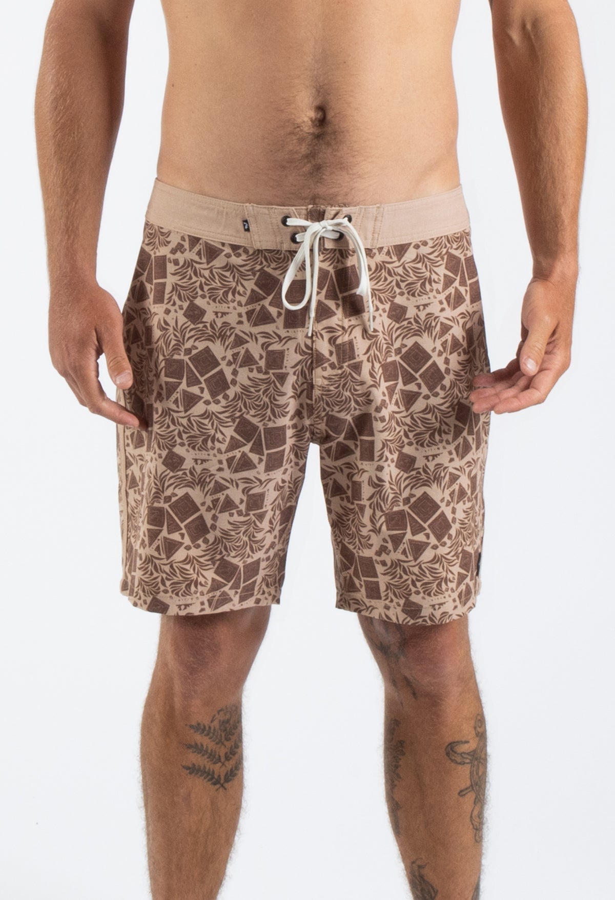 MENS LEASH BOARDSHORT - TIKI TOWN