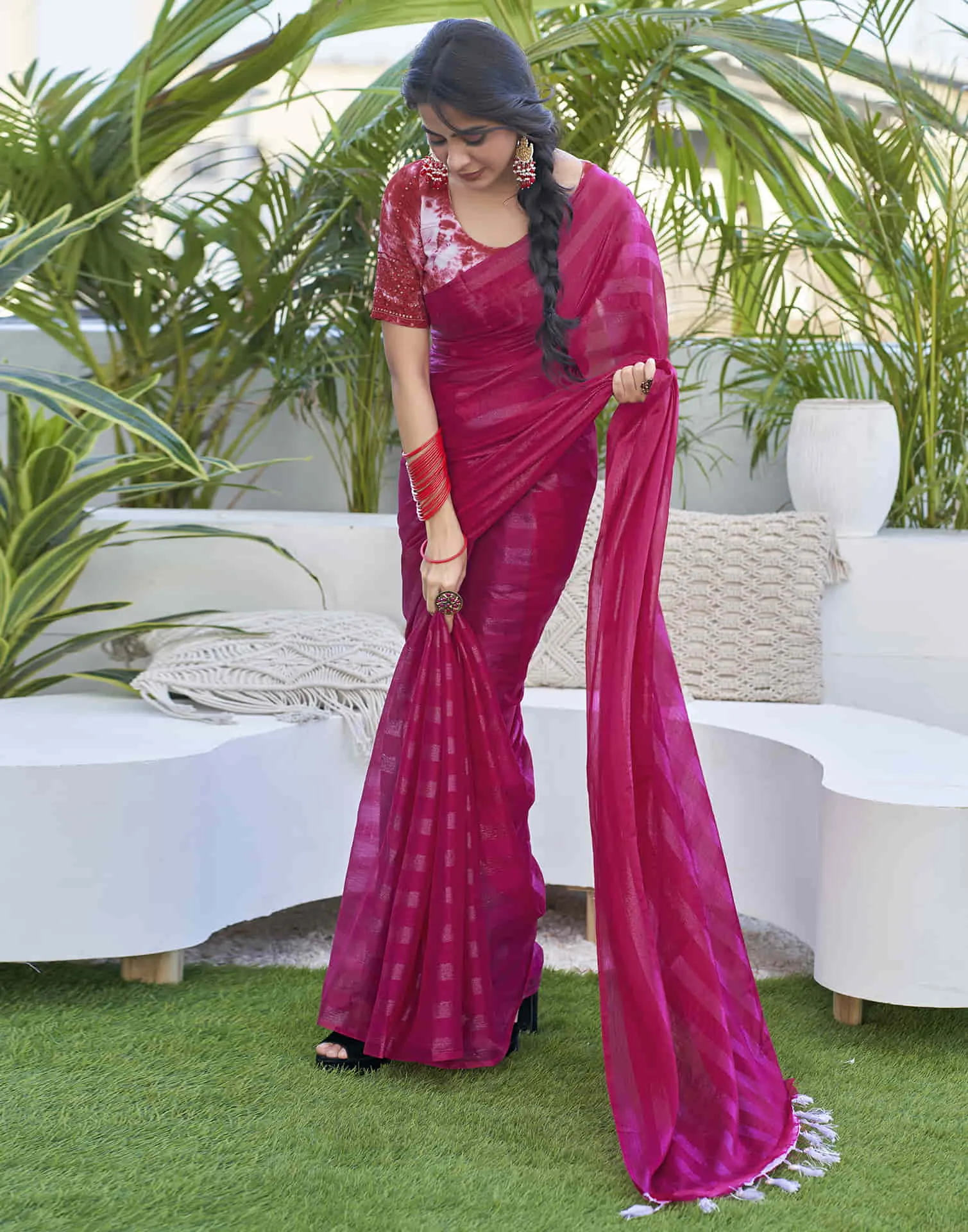 Rani Pink Chiffon Zari Plain Saree