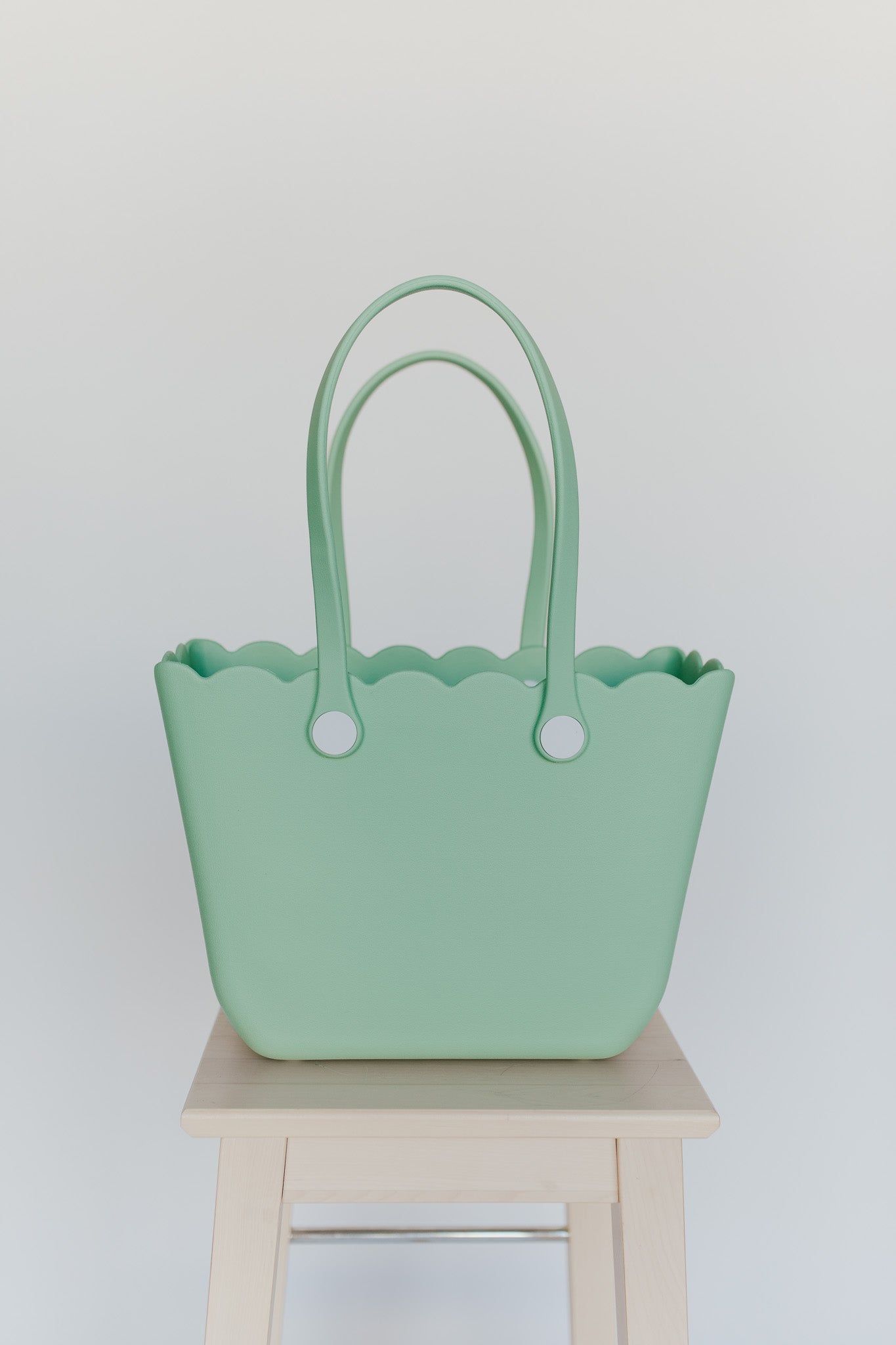 Rose Scalloped Versa Tote