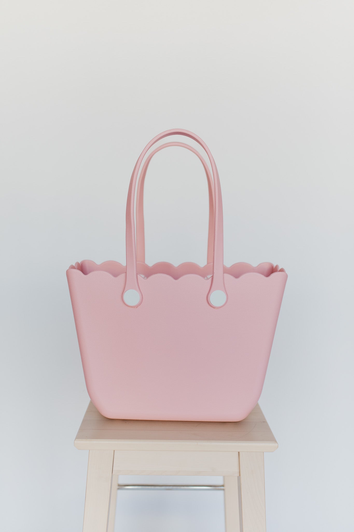 Rose Scalloped Versa Tote