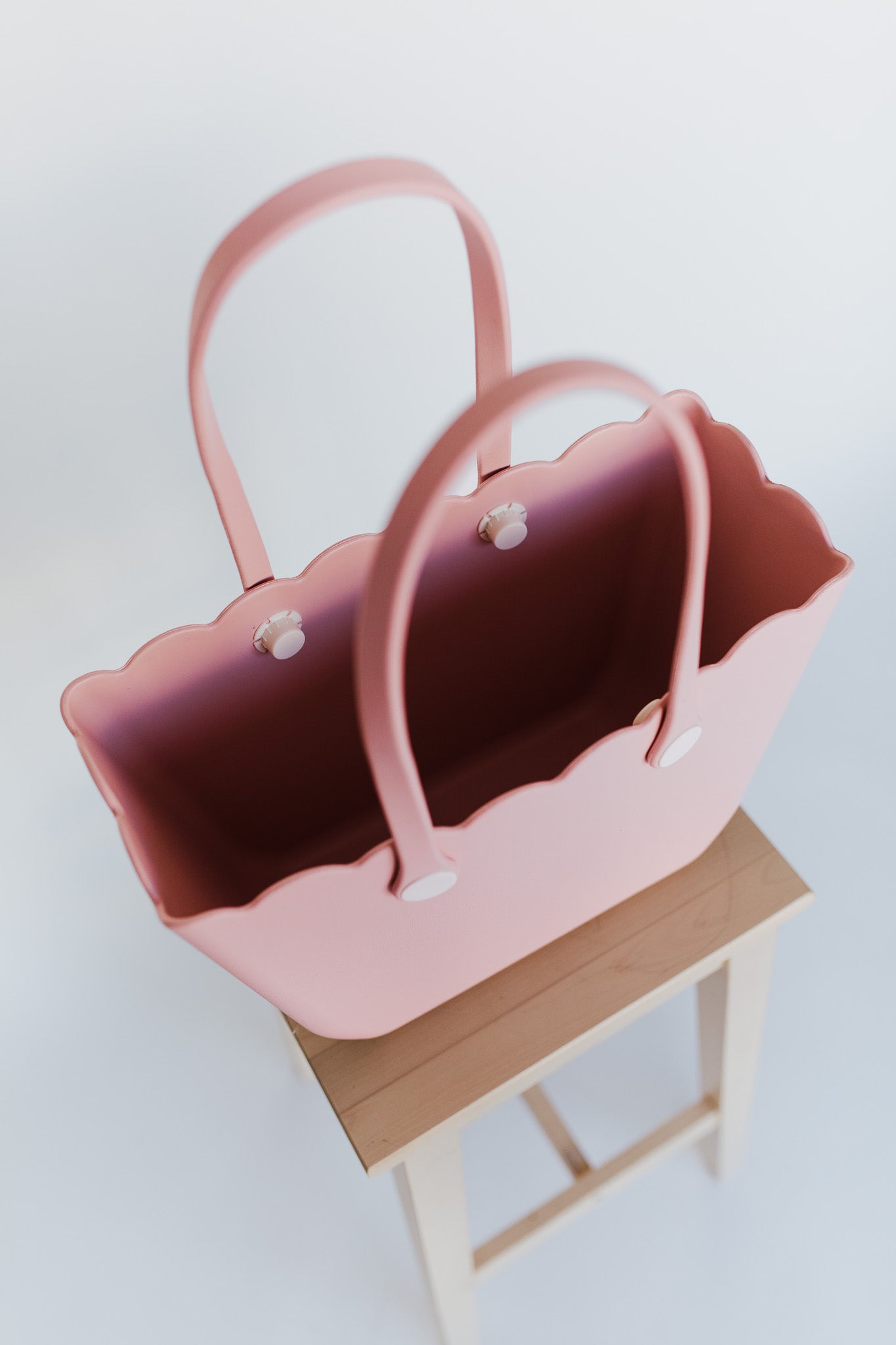 Rose Scalloped Versa Tote