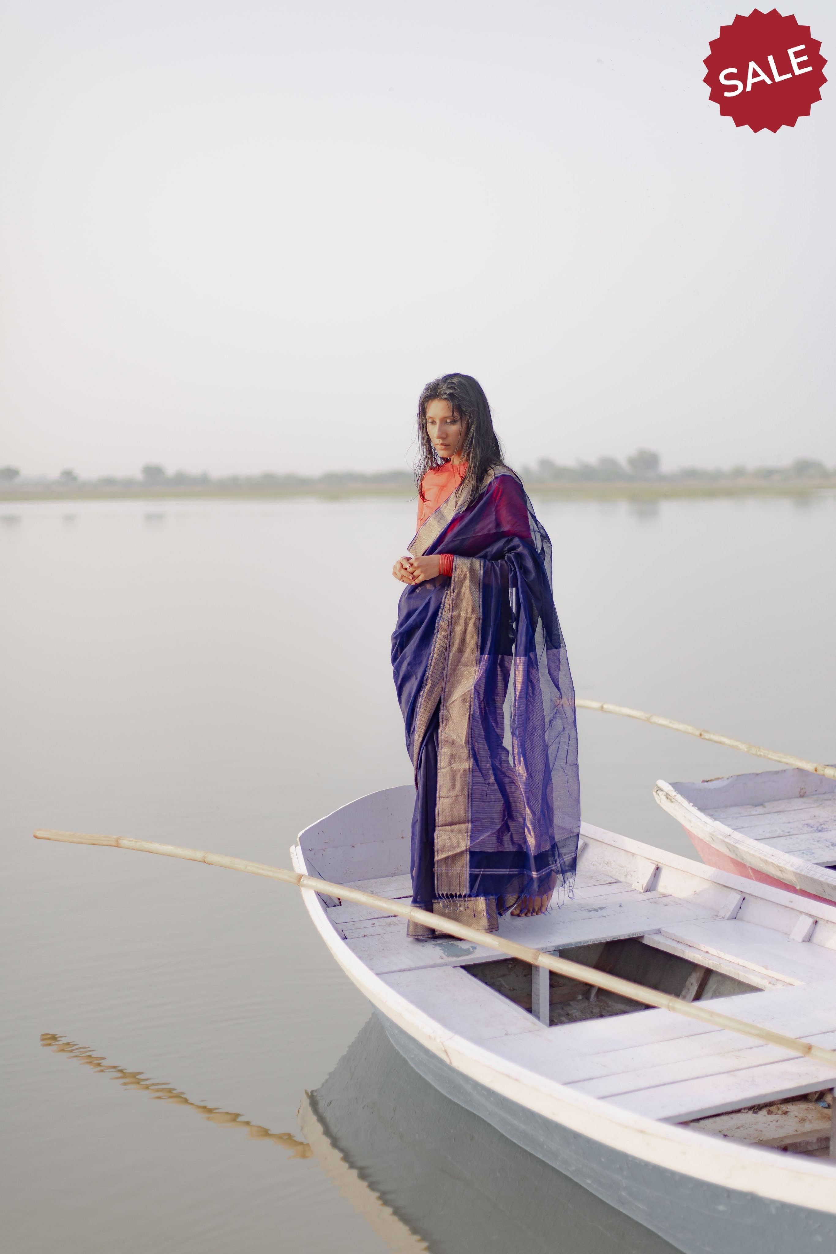 Seher - Navy blue Maheshwari Saree