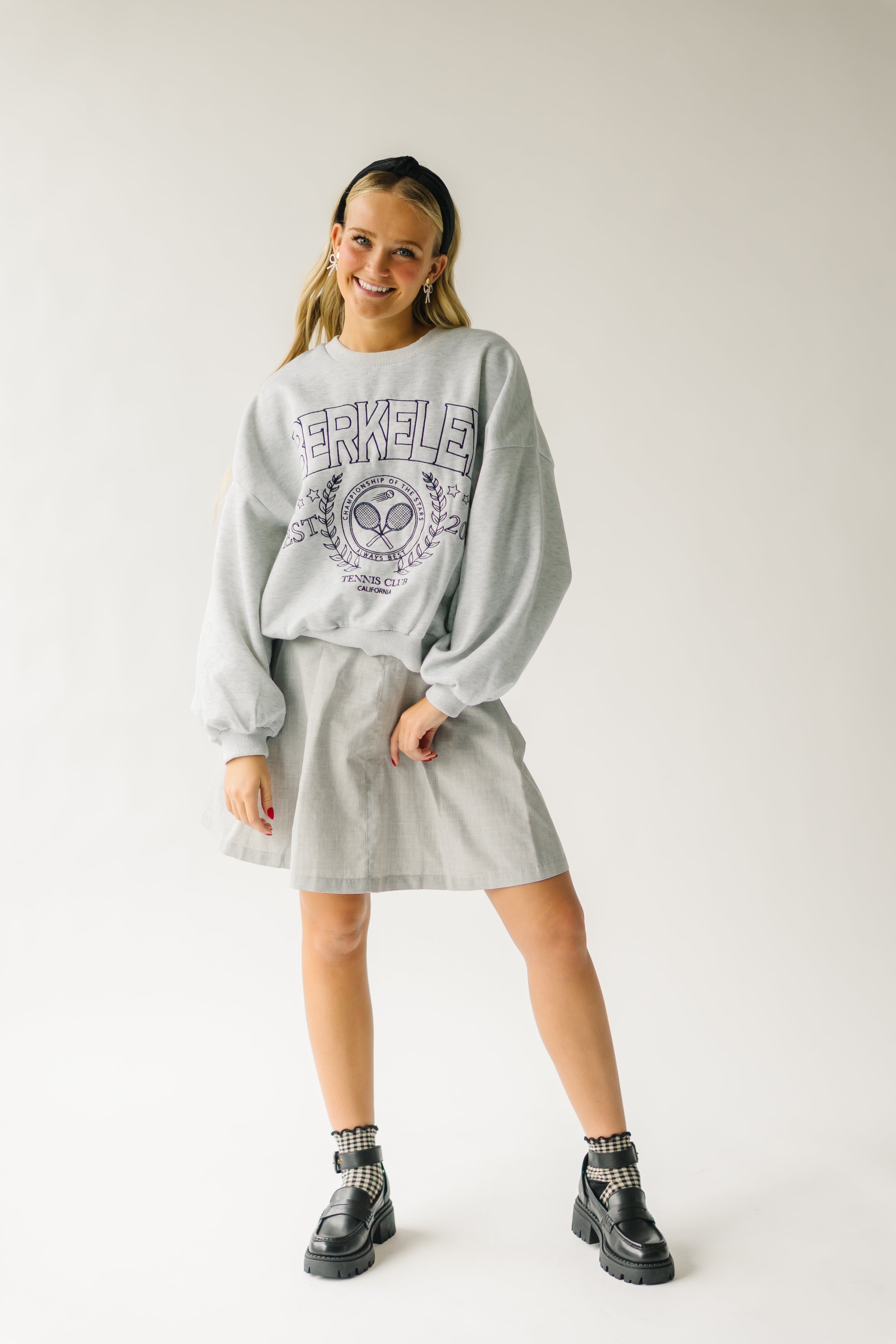 The Berkeley Graphic Sweatshirt in Heather Grey