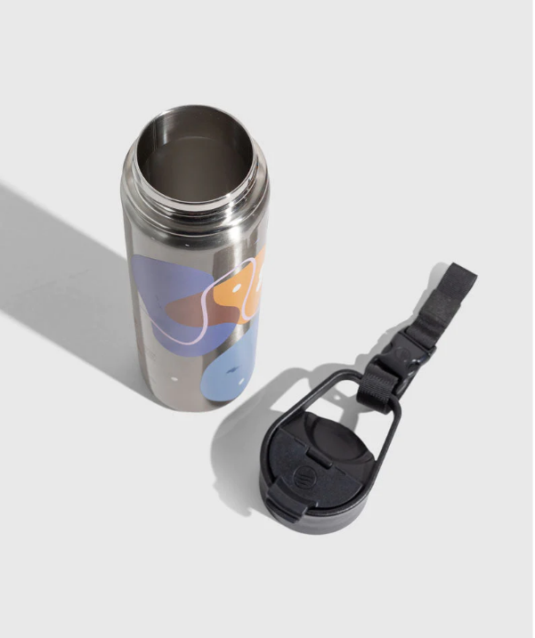 UNITED BY BLUE INSULATED STEEL BOTTLE 18 OZ illuminate metallic silver