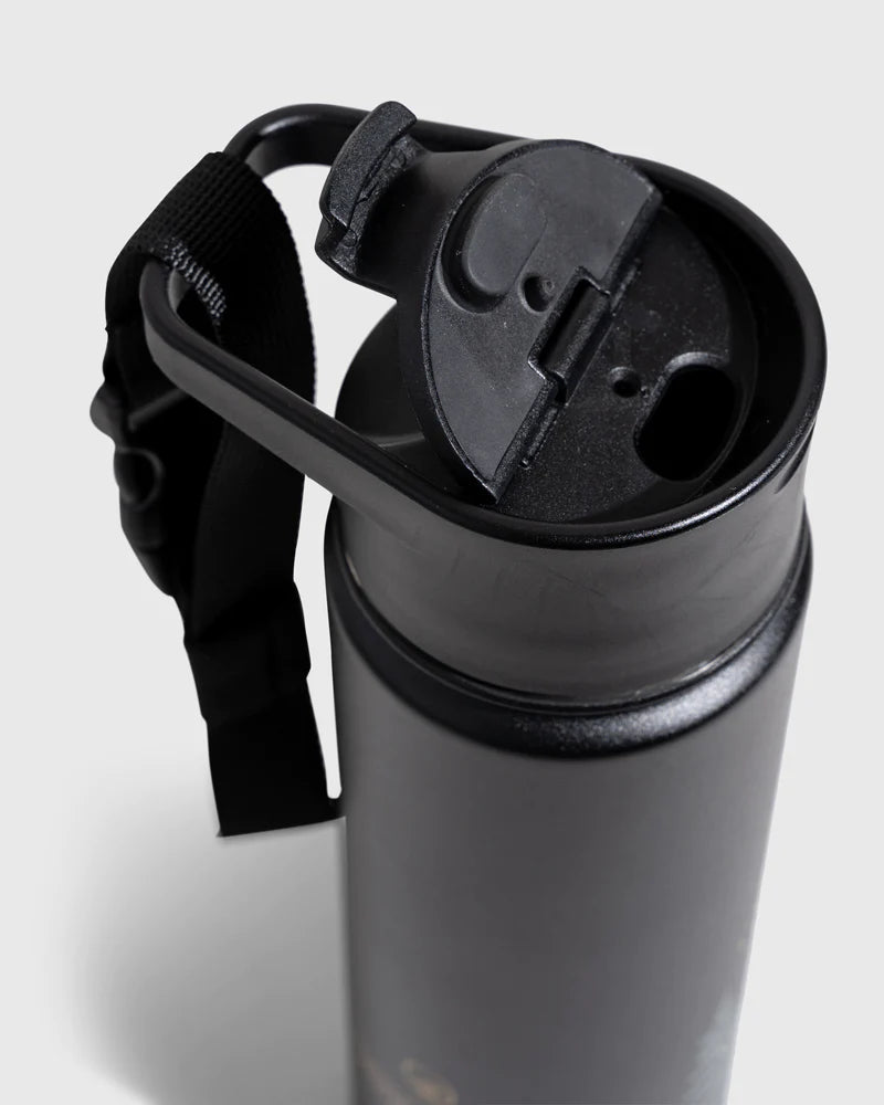 UNITED BY BLUE INSULATED STEEL BOTTLE 22 OZ Lunar moth black