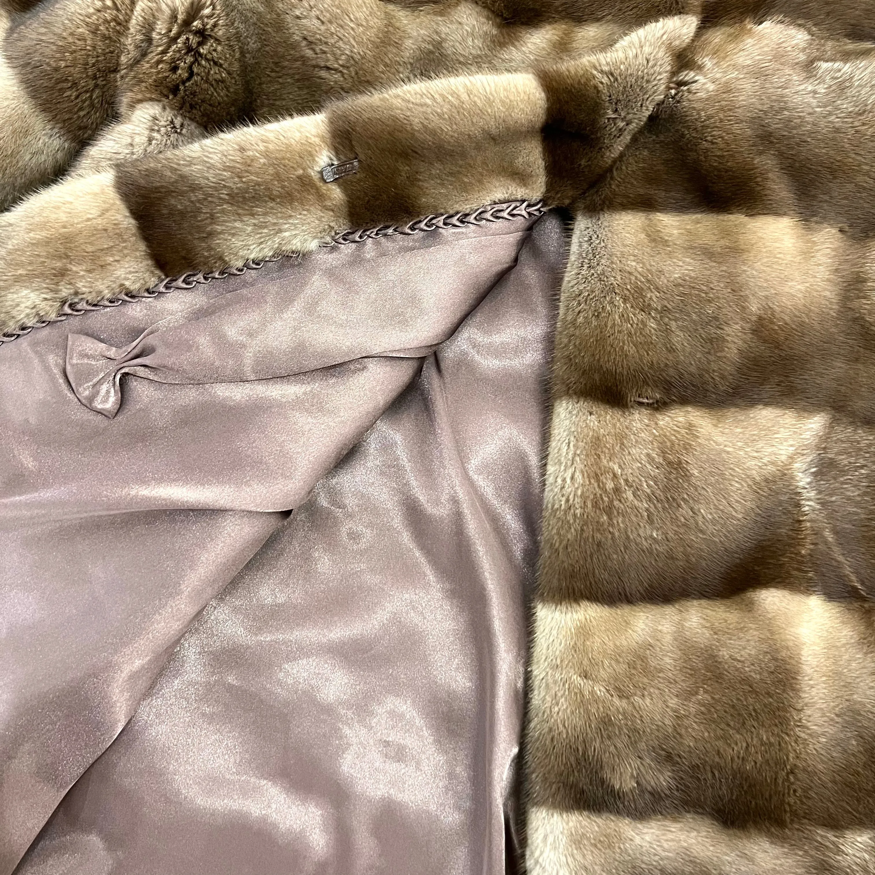 VTO mink coat