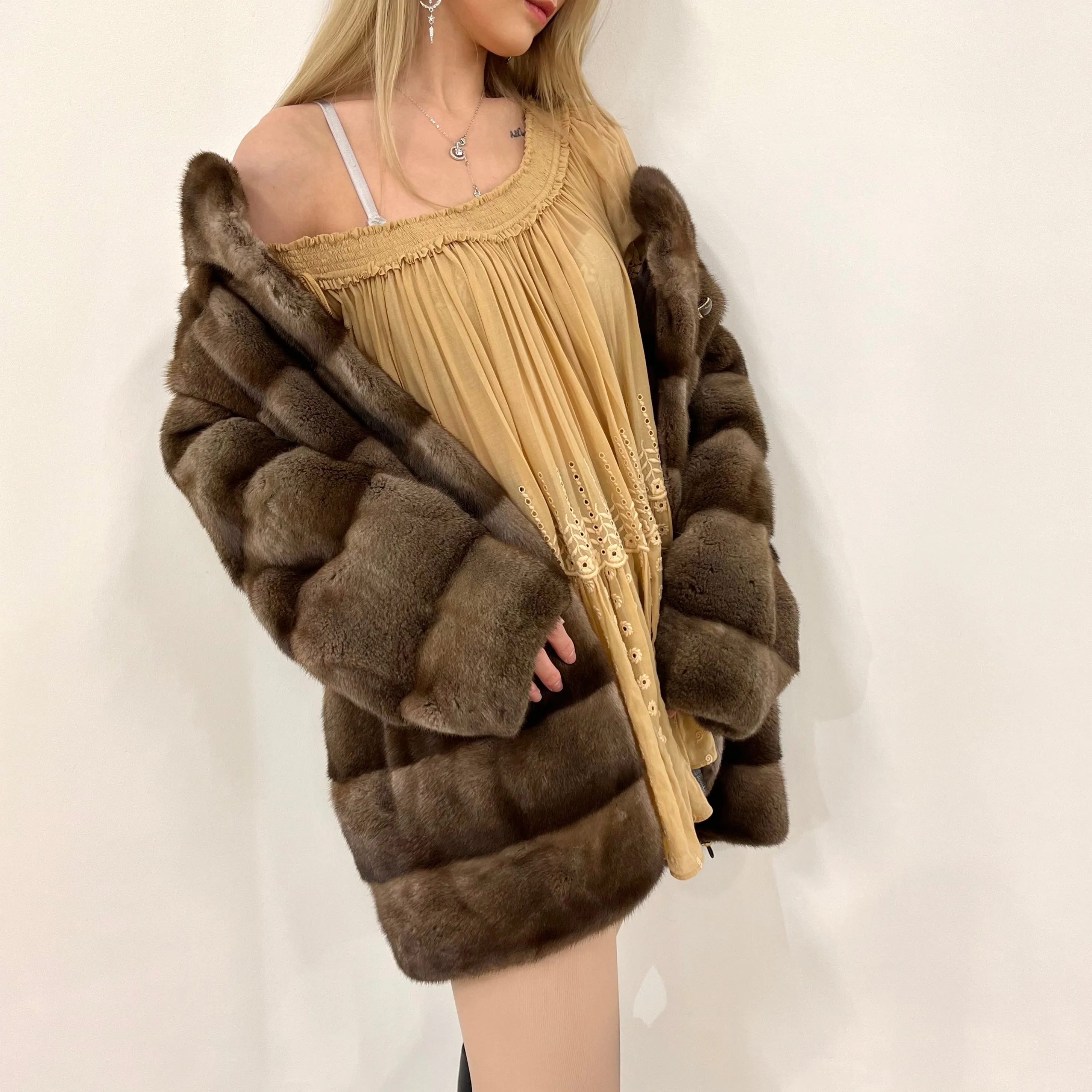 VTO mink coat