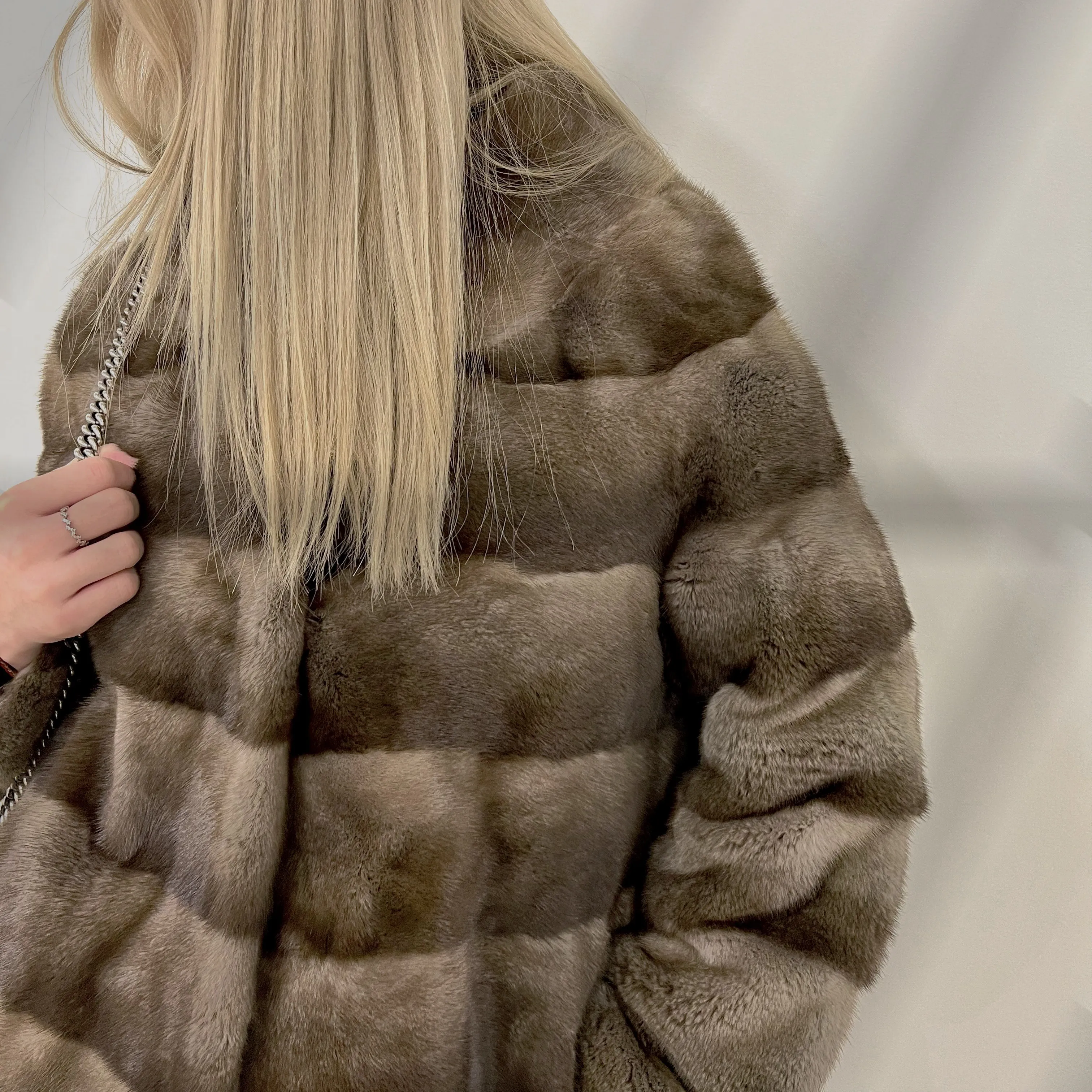 VTO mink coat